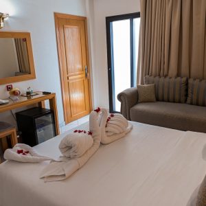 Hotel Majliss Downtown