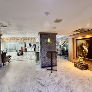 Hotel Majliss Downtown